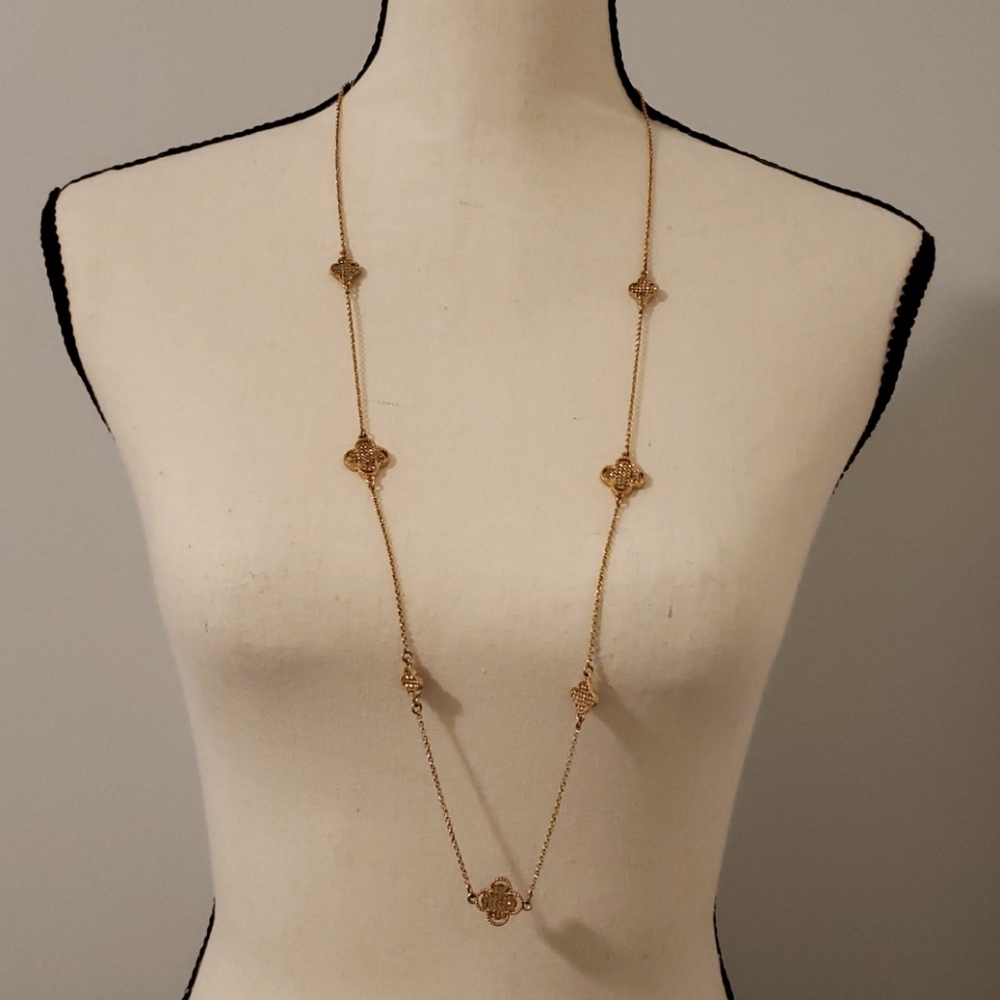 Station Necklace